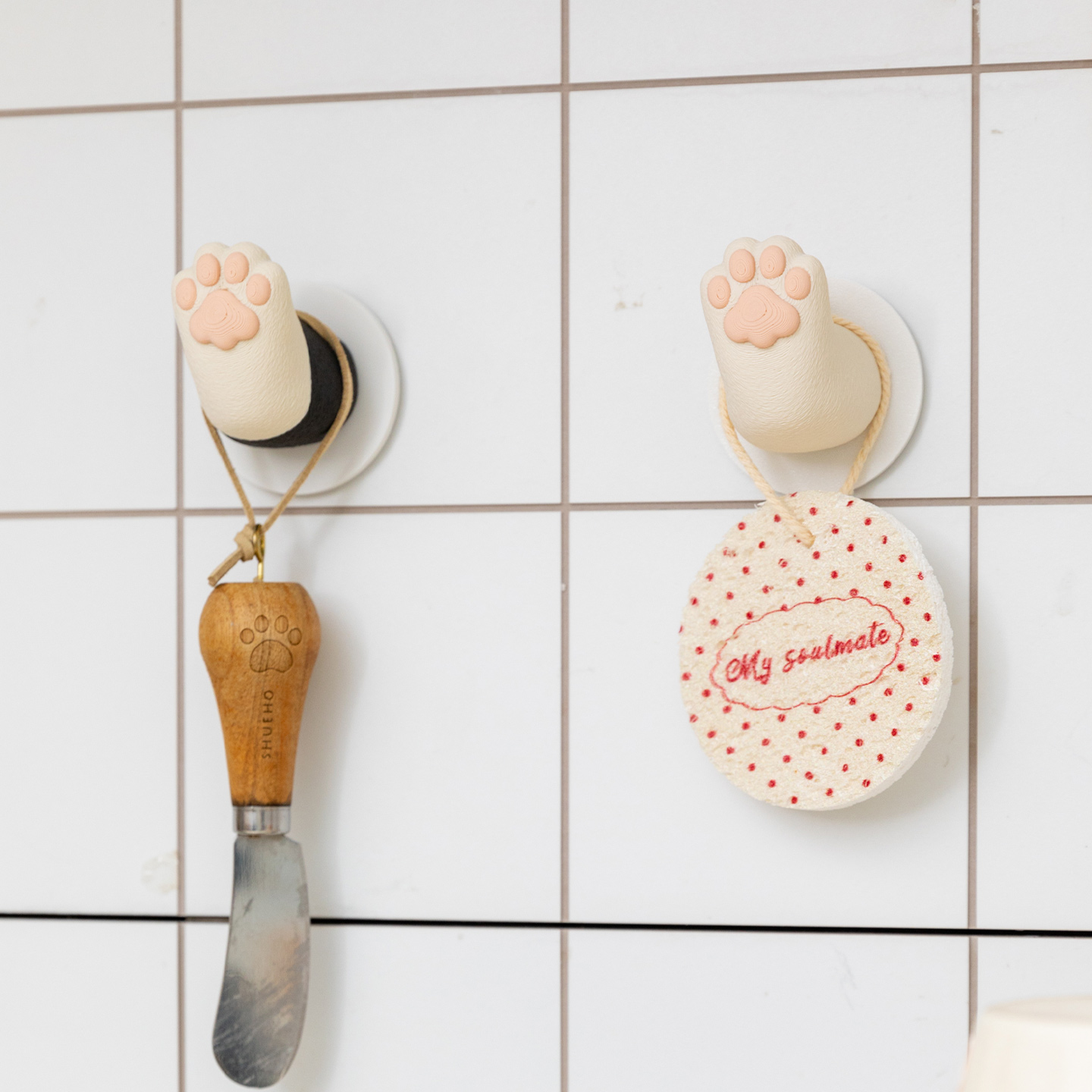かわいい猫の足の形をしたフック。クリエイティブなデザインで、 - Home Bathroom Organizer のレビューと価格